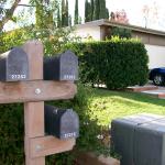 2 Mail Box