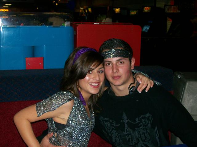 2 Sparkly Couple - 101_0545