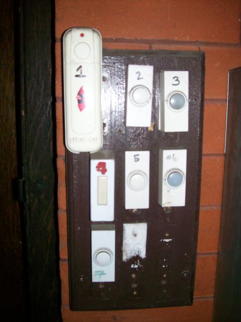 2u Door Bells - 100_1082