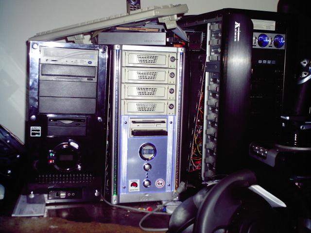 3 Three Machines - 048