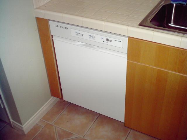 3 Dish Washer - 068