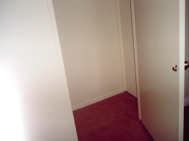 4 My Office Closet - 060
