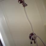 4 Sheer's Bathroom Shower - 076