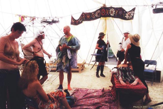 1999_bm_fleshlab_dome4_evilsarah