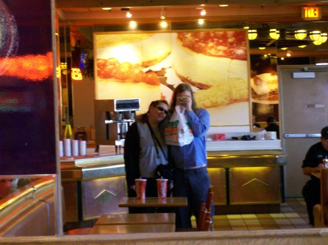 3 Sheer Kayti Pizza Mirror - 101_0279 - 12.20.06 13.51