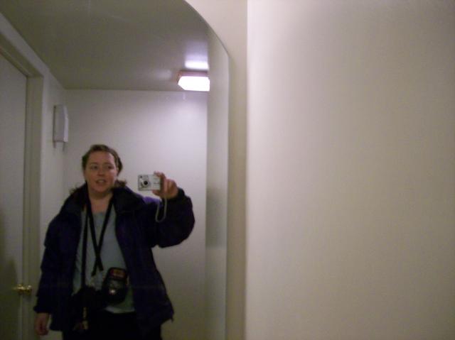 5 Me Big Mirror - 101_0316 - 12.20.06 17.37