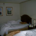 3 Hotel Room - 100_0462 - 12.22.06 10.22