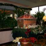 6 Hotel Lobby Gingerbread House - 100_0467 - 12.22.06 10.49