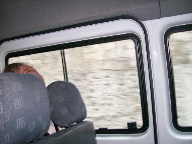 6 Bus - 100_0594 - 12.25.06 07.40