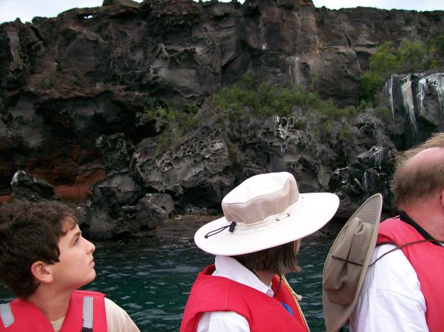 3 Cliffs, Rocks, Water - 100_0761 - 12.26.06 18.20
