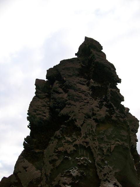3 Pinnacle Rock - 100_0748 - 12.26.06 18.14