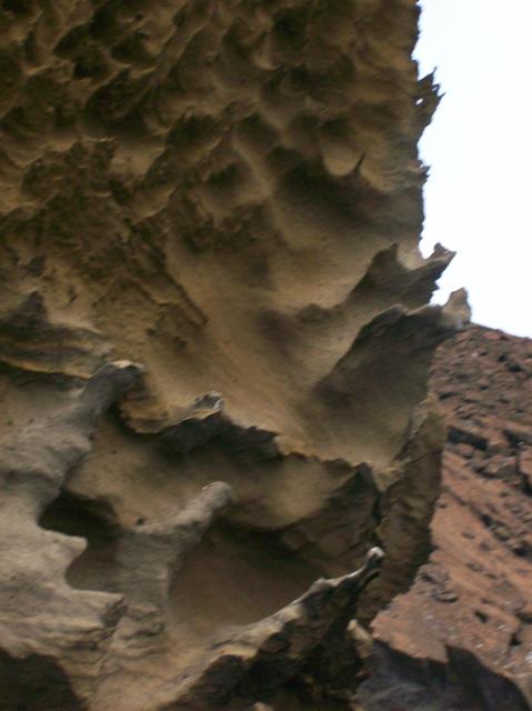 3 Rock - 100_0750 - 12.26.06 18.15