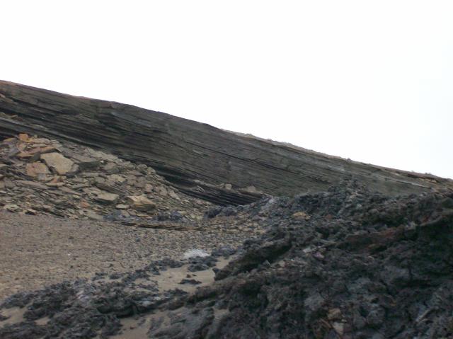 4 Layered Rock - 100_0770 - 12.26.06 18.24