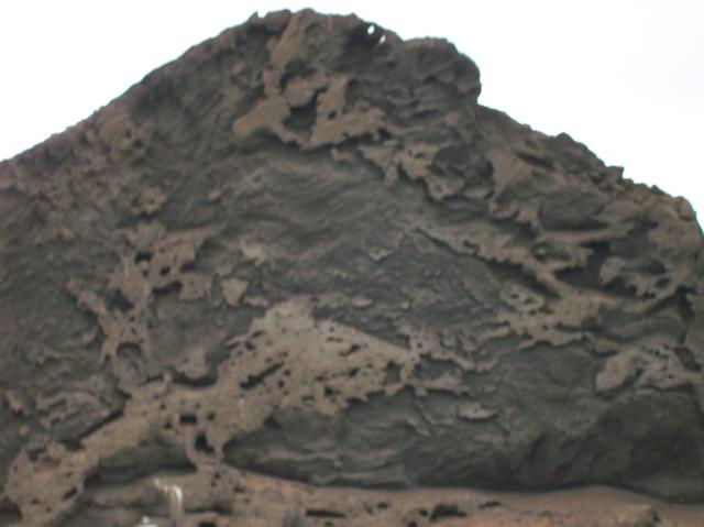 4 Patterned Rock - 100_0746 - 12.26.06 18.13