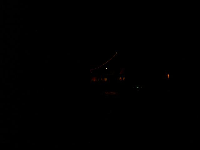 3 Other Ship Lights - Crop(gamma) - 100_1054 - 12.27.06 20.40