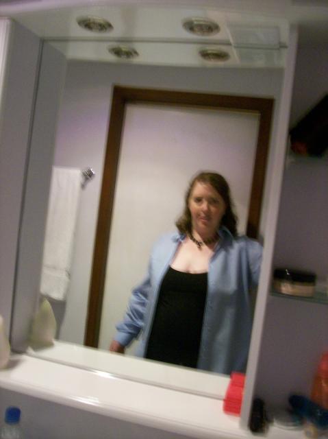 4 Me Blurred - 100_1039 - 12.27.06 19.20