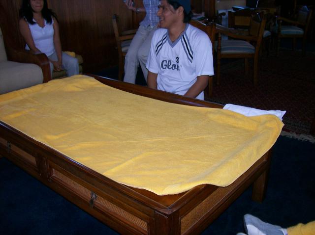 4 Towels 4A - 100_1200 - 12.29.06 16.01