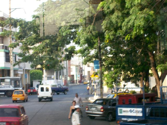6 Street Scene - 100_1301 - 12.30.06 17.15