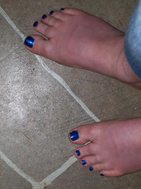 3 My Blue Toe Nails - 100_0763