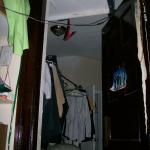 3u Into Bedroom - 100_1050