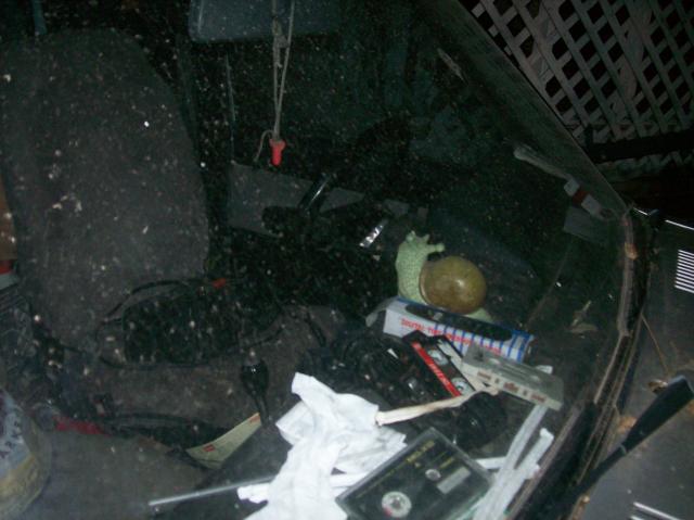 4s Snail In Scott's Truck - 100_1089