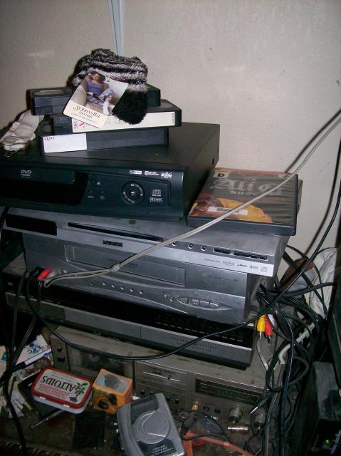 4u VCRs - 100_0993