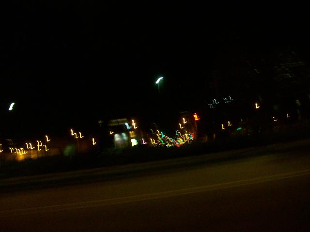 6s Blurred Lights - 100_1097
