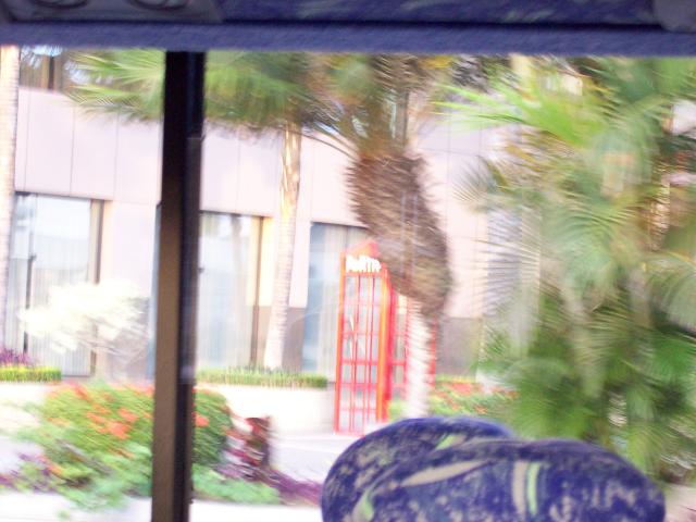 100_1560