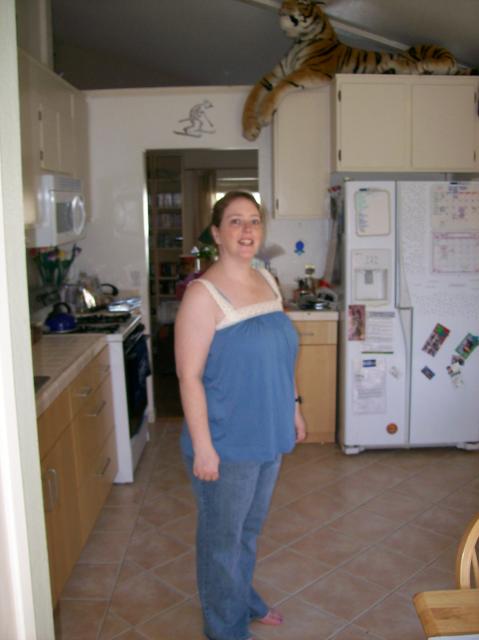 4u Blue Top Stiff Grin - 100_1189