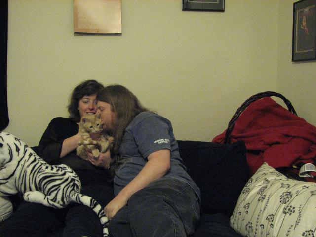 7 Valen3 grainy Kiss Allie - IMG_1630